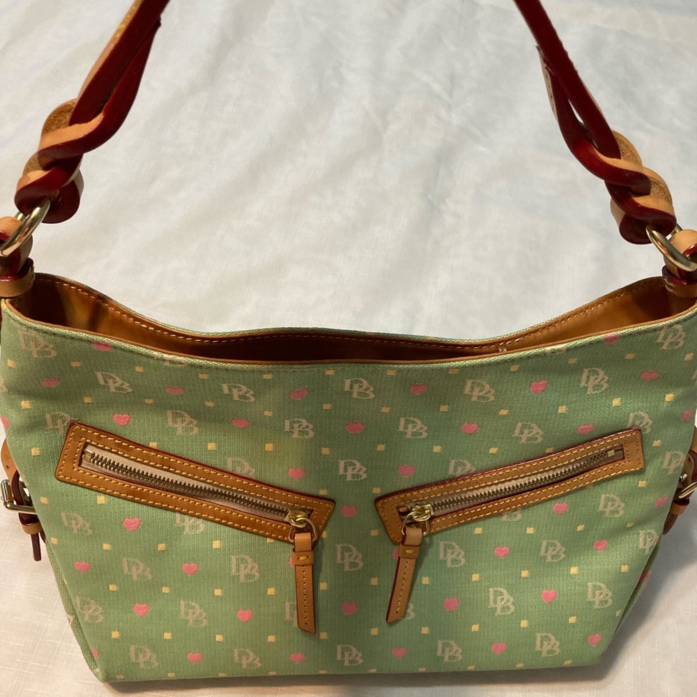 Dooney & Bourke large purse